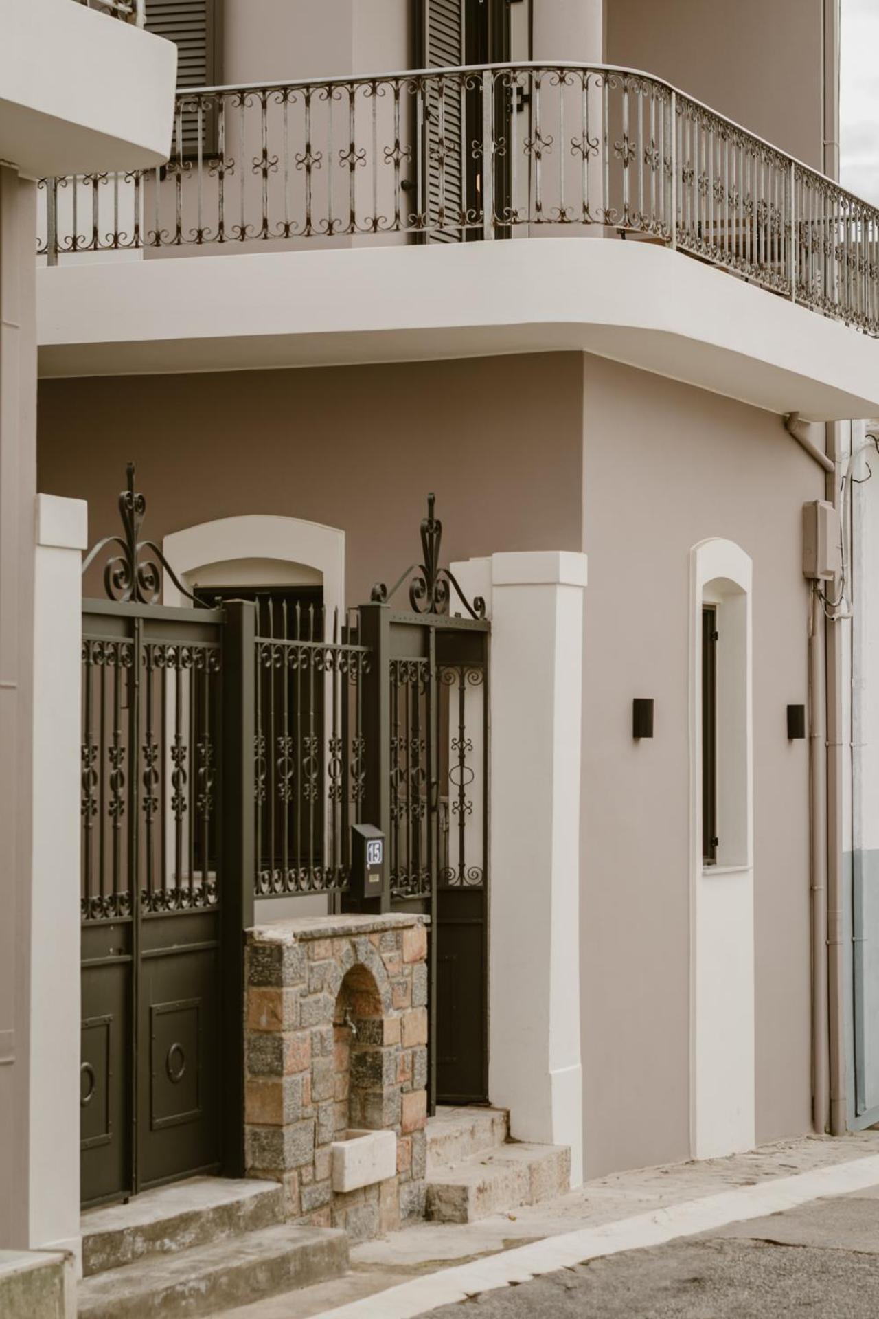 Mod 15 City Centre Агиос-Николаос Экстерьер фото